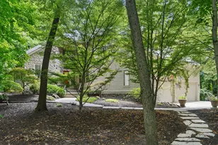 388 Lily Pond Ct, Columbus, OH 43230 - Photo 5