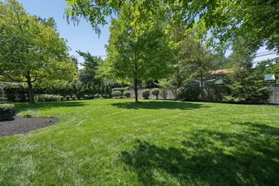 2929 Pickwick Drive, Columbus, OH 43221 - Photo 67