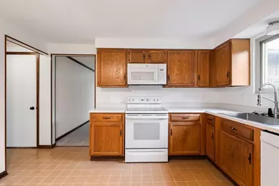 2256 Presley Drive, Grove City, OH 43123 - Photo 11