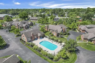 2402 Huntmaster Ln, Grove City, OH 43123 - Photo 45