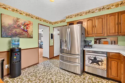1438 Brenthaven Drive, Columbus, OH 43228 - Photo 17