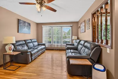 1438 Brenthaven Drive, Columbus, OH 43228 - Photo 7