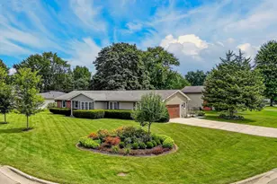1438 Brenthaven Dr, Columbus, OH 43228 - Photo 3