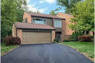 140 Glen Circle, Worthington, OH 43085 - Photo 1