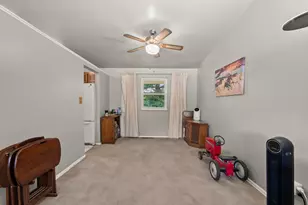 1461 Norma Rd, Columbus, OH 43229 - Photo 13