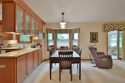 5200 Buckeye Grove, Columbus, OH 43214 - Photo 13