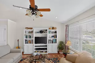 510 Hickory Ln, Howard, OH 43028 - Photo 5