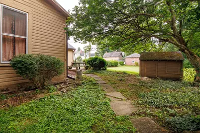 143 W Central Avenue, Delaware, OH 43015 - Photo 25