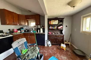 318 W 9th St, Marysville, OH 43040 - Photo 5
