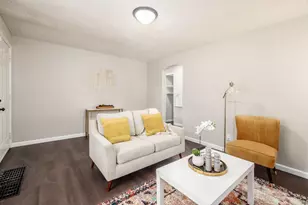2309 Gerbert Rd, Columbus, OH 43211 - Photo 5