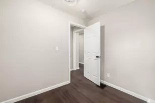 2309 Gerbert Rd, Columbus, OH 43211 - Photo 19