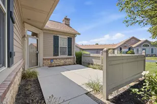 850 Lambton Cir W, Lancaster, OH 43130 - Photo 3