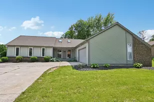 1727 Sioux Ct, Grove City, OH 43123 - Photo 3