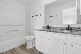 1079 Shady Lake Dr, Columbus, OH 43228 - Photo 15