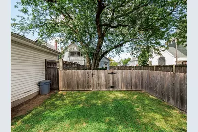 105 E Gates Street, Columbus, OH 43206 - Photo 37