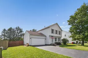 701 Osborn Dr, Pataskala, OH 43062 - Photo 3