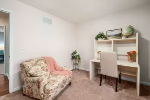 655 E Beaumont Rd, Columbus, OH 43214 - Photo 3