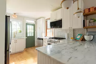 384 E Beck St, Columbus, OH 43206 - Photo 25