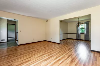 3252 Noreen Court, Columbus, OH 43221 - Photo 7