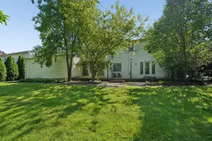 4611 Meekison Dr, Columbus, OH 43220 - Photo 39