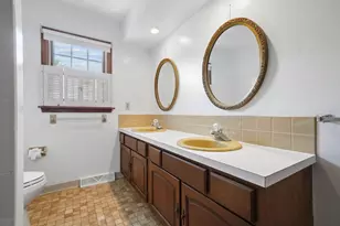 4611 Meekison Dr, Columbus, OH 43220 - Photo 21