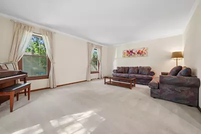 4611 Meekison Drive, Columbus, OH 43220 - Photo 5