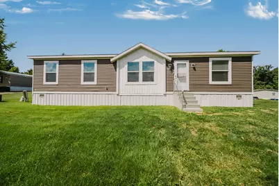 5965 Harrisburg Georgesville Road #8, Grove City, OH 43123 - Photo 1