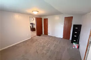349 Fishers Ln, Zanesville, OH 43701 - Photo 11