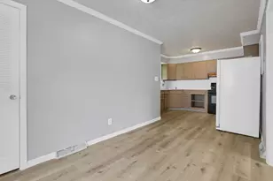 1370 Fowler Dr, Columbus, OH 43224 - Photo 13
