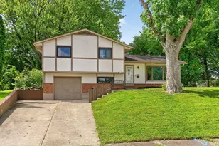 7715 Dalglen Ct, Reynoldsburg, OH 43068 - Photo 1