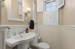 160 W Royal Forest Blvd, Columbus, OH 43214 - Photo 23