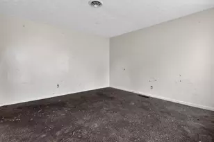 1695 Wilton Dr, Columbus, OH 43227 - Photo 9
