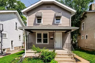704 S Ogden Ave, Columbus, OH 43204 - Photo 1