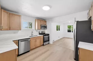 704 S Ogden Ave, Columbus, OH 43204 - Photo 13