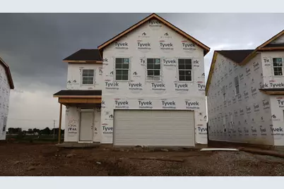 1015 Dawsons Drive, Hebron, OH 43025 - Photo 1