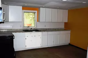 630 Fleming Falls Rd, Mansfield, OH 44903 - Photo 9