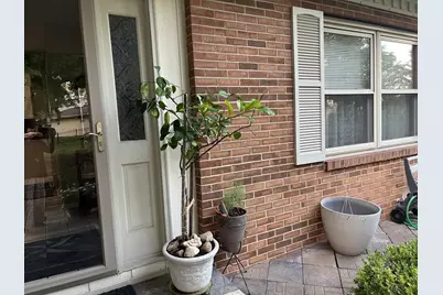 1960 Faymeadow Avenue, Columbus, OH 43229 - Photo 5