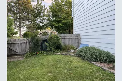 1960 Faymeadow Avenue, Columbus, OH 43229 - Photo 9
