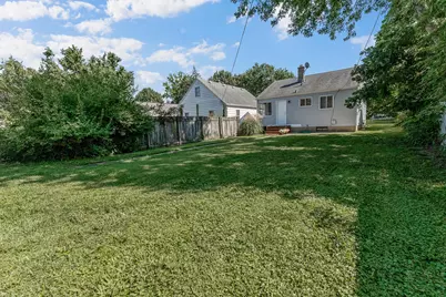 534 E Royal Forest Boulevard, Columbus, OH 43214 - Photo 23