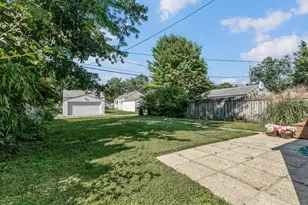 534 E Royal Forest Blvd, Columbus, OH 43214 - Photo 21