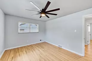 3503 Colchester Rd, Columbus, OH 43221 - Photo 21