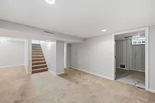 3503 Colchester Rd, Columbus, OH 43221 - Photo 29