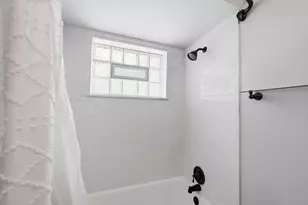 3503 Colchester Rd, Columbus, OH 43221 - Photo 23