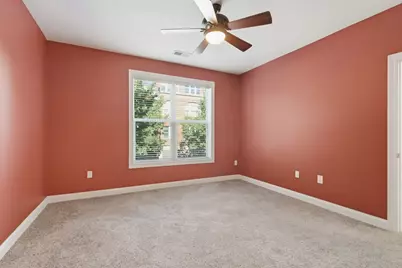 936 Perry Street #214, Columbus, OH 43215 - Photo 13