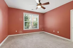 936 Perry St, Columbus, OH 43215 - Photo 13