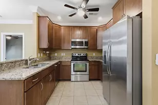 936 Perry St, Columbus, OH 43215 - Photo 5