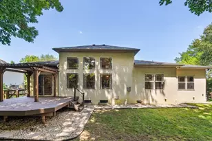 39 W Hiawatha Dr, Powell, OH 43065 - Photo 5