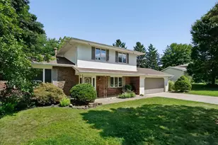 9622 Grandview Ave, Pickerington, OH 43147 - Photo 1