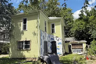 250 W 7th St, Marysville, OH 43040 - Photo 1