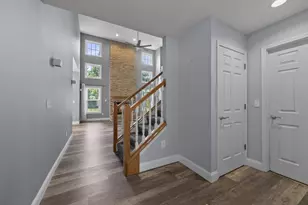 7302 Summerfield Dr, Lewis Center, OH 43035 - Photo 3